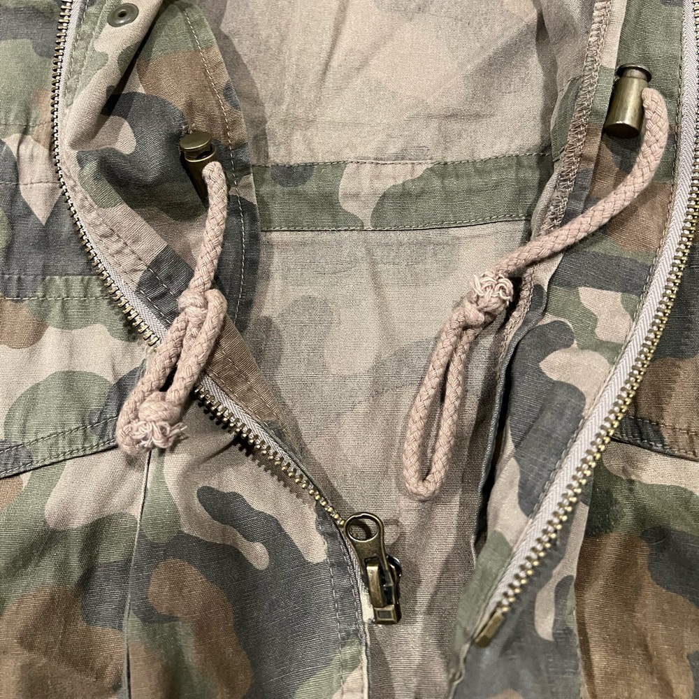 Camo Jacket - Picture 4 of 8